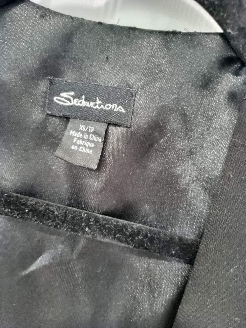Drape Vest - Picture 8 of 9